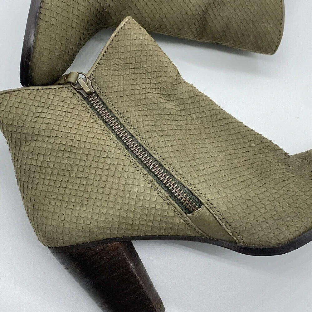 MIA Women’s Size 7.5 Maddock Heeled Ankle Boots Green